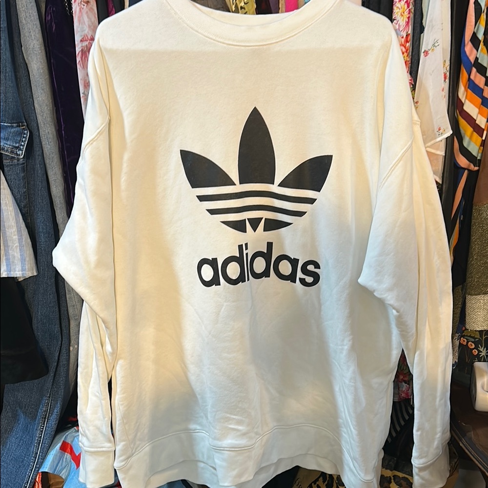 ladies 2x gently loved Adidas sweatshirt